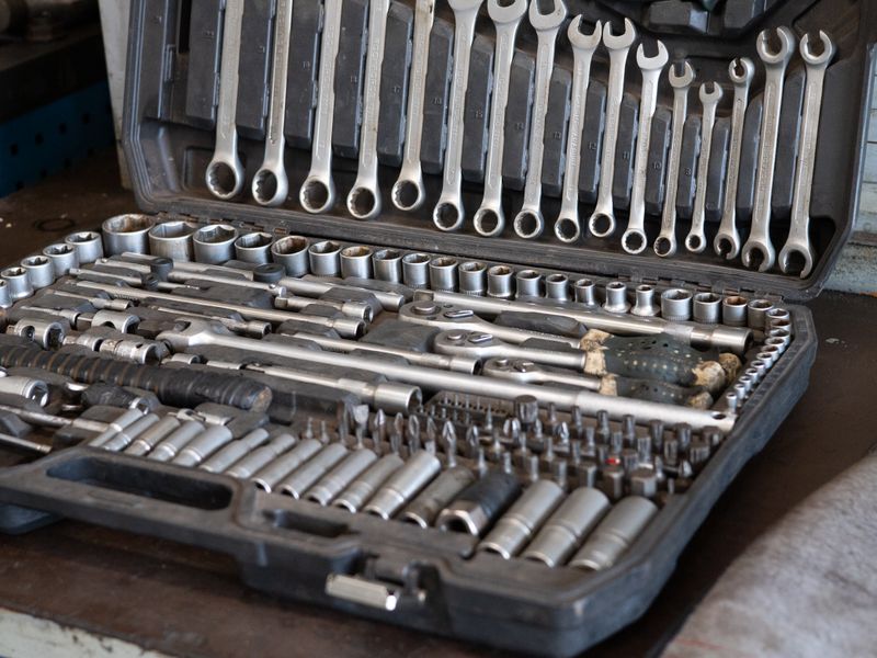 Measuring, Tools & Consumables